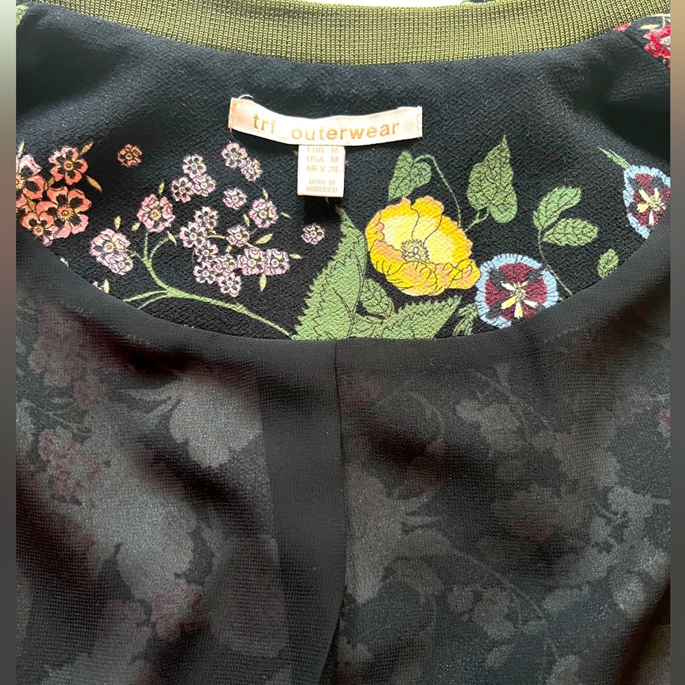 Print Jacket - Picture 4 of 6